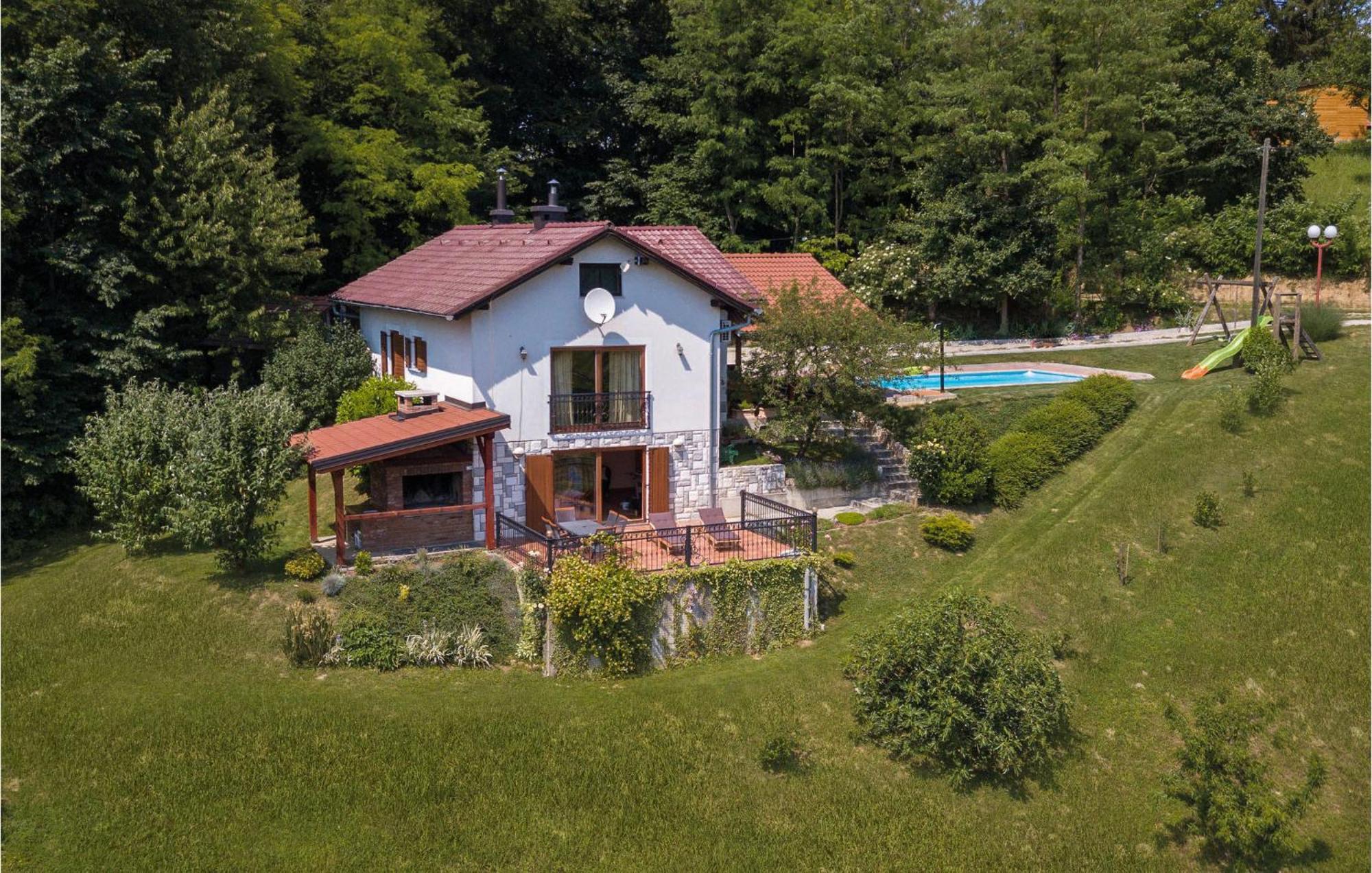 Beautiful Home In Sv,Martin Na Muri With Jacuzzi สเวติ มาร์ติน นา มูรี ภายนอก รูปภาพ