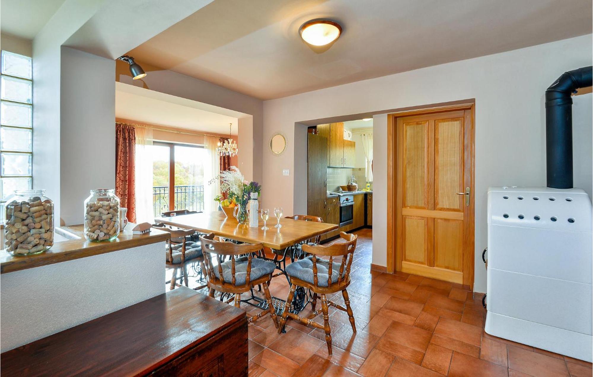 Beautiful Home In Sv,Martin Na Muri With Jacuzzi สเวติ มาร์ติน นา มูรี ภายนอก รูปภาพ